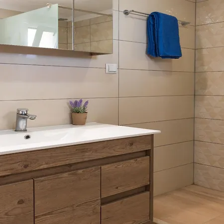 Amor Villa * Laganas