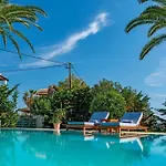 فيلة Amor Villa *