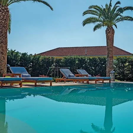 Amor Villa * Laganász