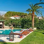 Amor Villa Villa *