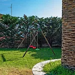 Amor Villa Villa *